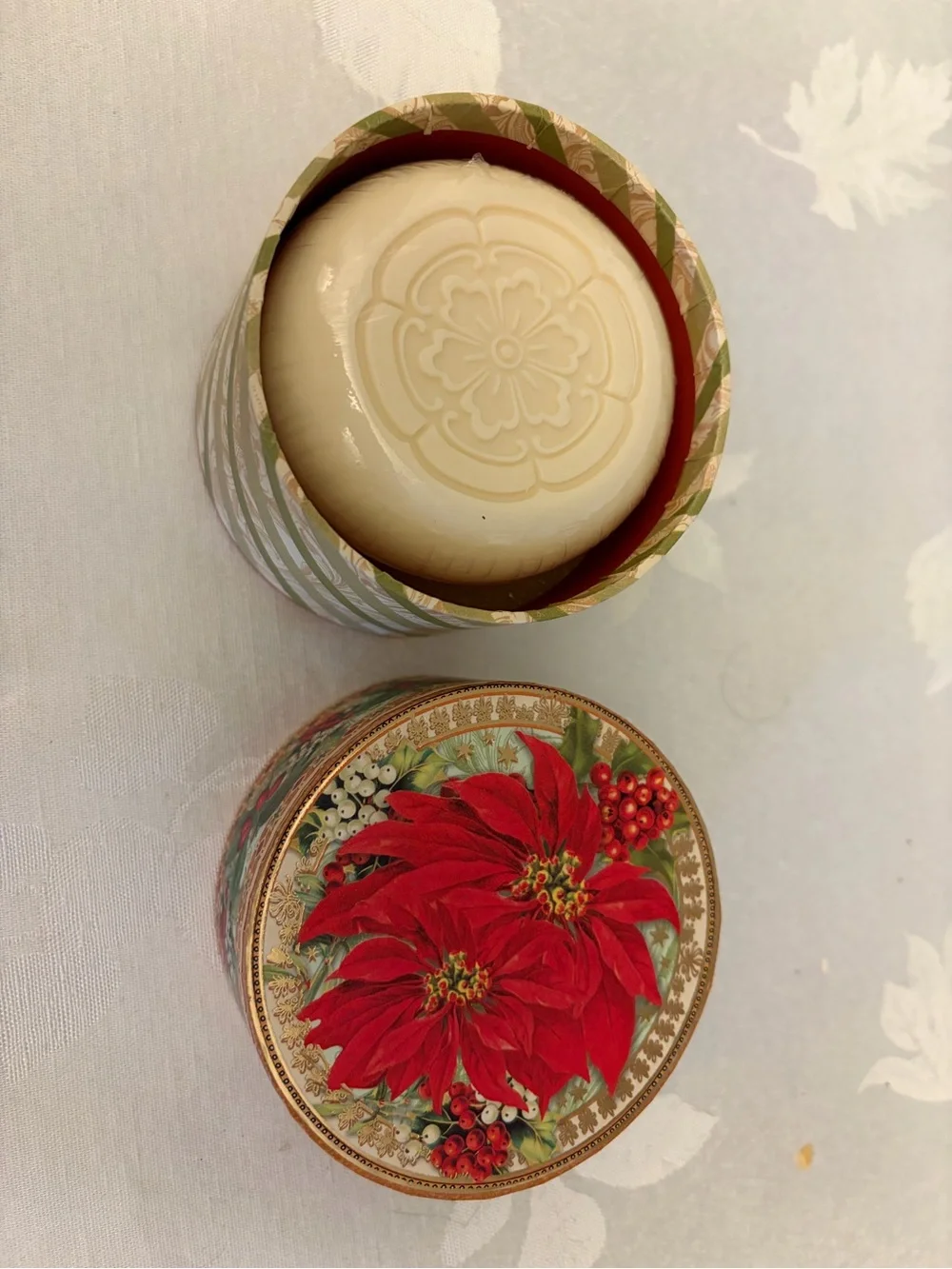 Punch Studio Red Poinsettia Holiday gift box